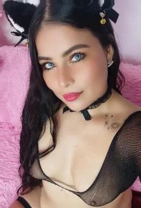 Talia_Grace kullanıcısının I love black🤪 albümü -  7 fotoğraf