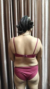 Sonalovely143 My hot back Pic