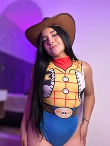 hanna_lee02 Woody in action!🙈🥵 Pic 6