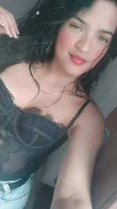 Ivy_tay Public slika 4