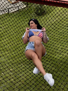 ElleGisellee INDEPENDENCE DAY 🇺🇸 Foto 5