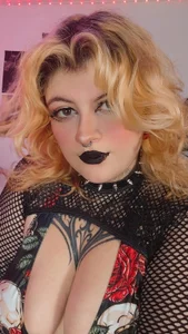 Mariana_velezz I'm back! 😈🖤 Pic 6