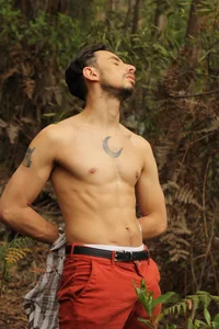 Thom_sam_ Public Foto 5