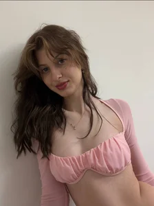 LouiseChavez cute Emi Pic 5