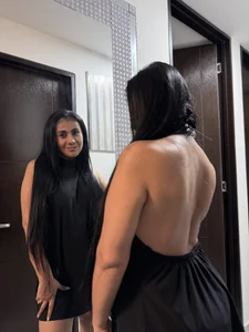 Hi There de Laia_Hills  7 Imagens