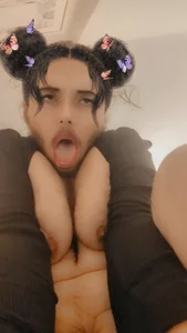 Public de CumOnMyAssbb  8 Imagens