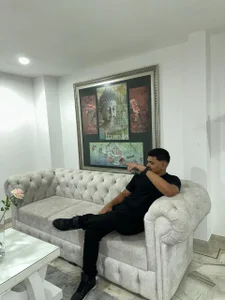 TonyHemp Public Immagine 