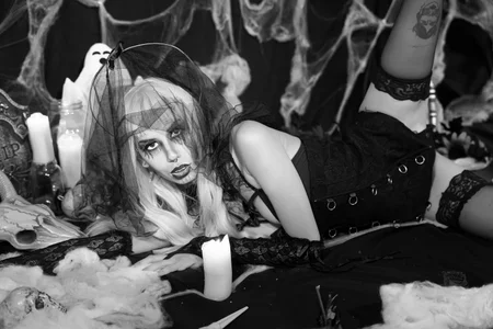 Lunamistyc 🦇 A dark kiss for a sinful heart Immagine  3