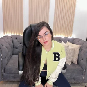 Cassie_BlakePublic Bild 4