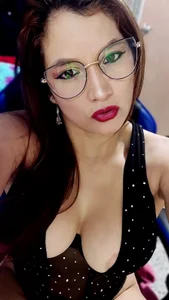 Jessica_ly90 🖤✨ Elegant in black… effortlessly sexy 😈🔥 Poză 3