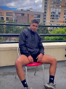 star_loren Public Pic 6