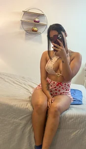 Pretty Isabelle 🌸 de Isabelle_Lane  4 photos