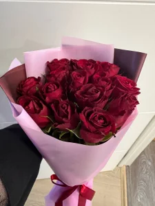 Monica_RayyyのThanks for the flowers, you can always send them to me and make me feel good, just ask me about itの 2枚の写真