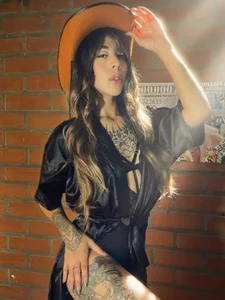 Badwolf818_ Public Foto