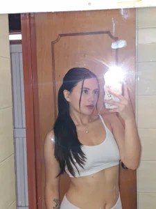 mialeia01 Good girl miaa💖🌸🌸 Pic 2