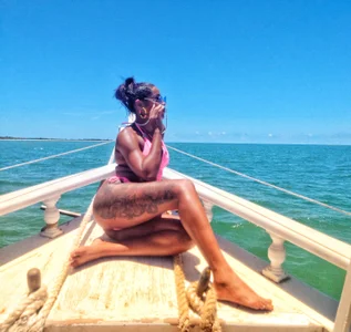 LittleblackBrasil Public Foto 9