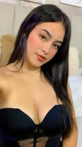 Jaslyn__Smith pre birthday 🙈🥴🥺💋 Foto 3