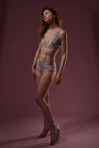 YourSuperModel Lace & Fur Pic 6