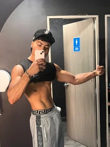 Jeremy_wallker kullanıcısının 💪🏽💪🏽💪🏽 albümü -  4 fotoğraf