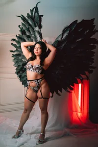 AnnieRouse__ Heavenly Lust🪽 รูป 