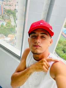 Yoel_Sexy2026's I'm a new and fun guy Sex Photo 7