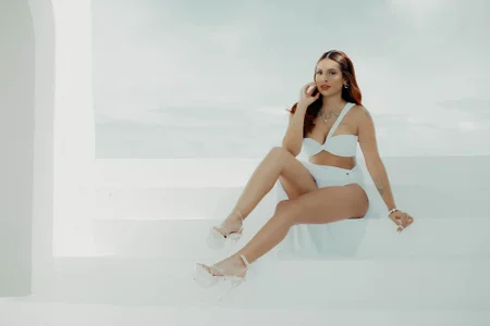 TaniaSmith1 Santorini Vibes⚡ Pic