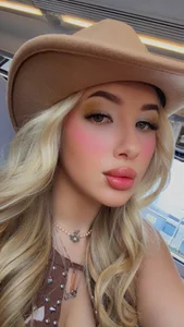 Babydollbarbiex's XXX Nude Photo 1