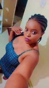 Public od AKOKO_THE_BBW  8 snímek
