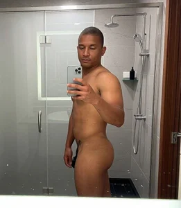 leo-081991 Nudes 圖片 2