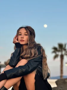 EmelyBenz kullanıcısının curly girl albümü -  4 fotoğraf