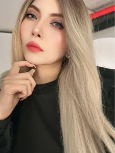 OneBeauty_ Belle Pic 2