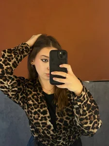 julicy MEOW Pic