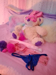 Carolinagarcia12345 Do you want to play with this bitch? 사진 2