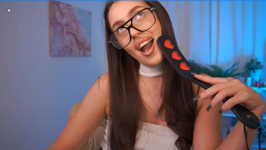 EmiliyaRoudeI can be different图片 3