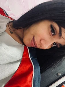 Thalif21 Relaxing at home  4টি ছবি