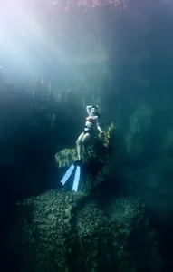 Ms_Monica Free diving in island Hình 3