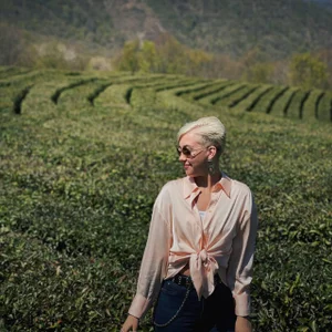 tykioty_Miley Public Pic 4