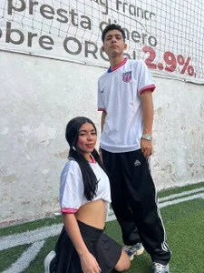 Innocent_Looks Public صورة واحدة|Innocent_Looks Public صورتان|Innocent_Looks Public  2 صور|Innocent_Looks Public  2 صورة