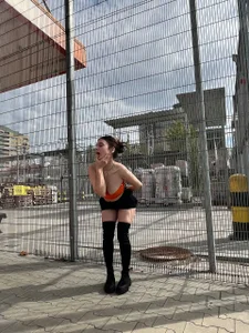 Do u like orange? de lina_stones  4 Imagens