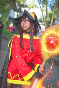 _Freydis_: Megumin - explosión!!💥 ( 4 фото)