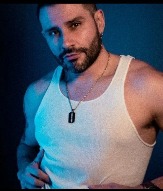 ภาพที่กำลังนิยมของ jonasbeards  4335