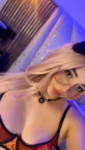 aria_doll I want to play...🎮🔞 Foto 5