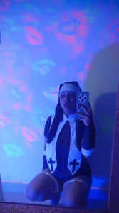 vanesa_bobs evil nun Pic