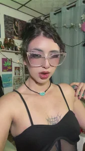 Cherrypieuwu Good girl gone bad Pic 2