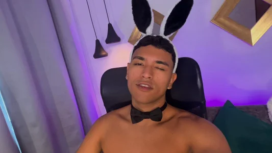 SeanStoneeCome to playy!! Bild