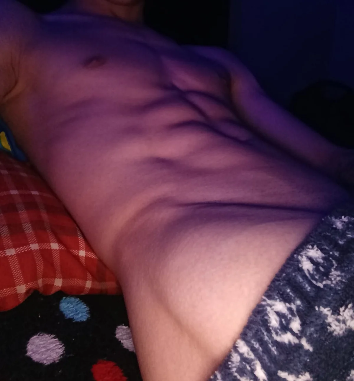 Yoshua_Smith immagine di tendenza 2641