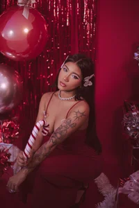 darkydolly_: MERRY CHRISTMAS AND HAPPY HOLIDAYS 2025❤ ( 2 фото)