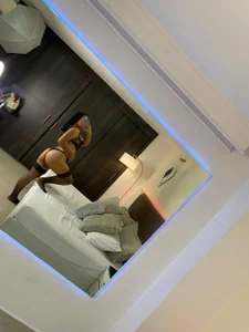 khristen_collins Public 圖片 2