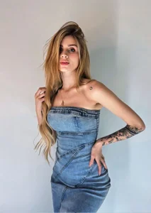 Im shining 💗 de VanesaGray  2 Imagens