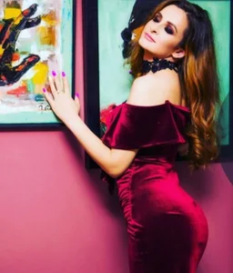 Watch the QUEENs conquer de WatchTheQUEEnConQuer88 Foto 2